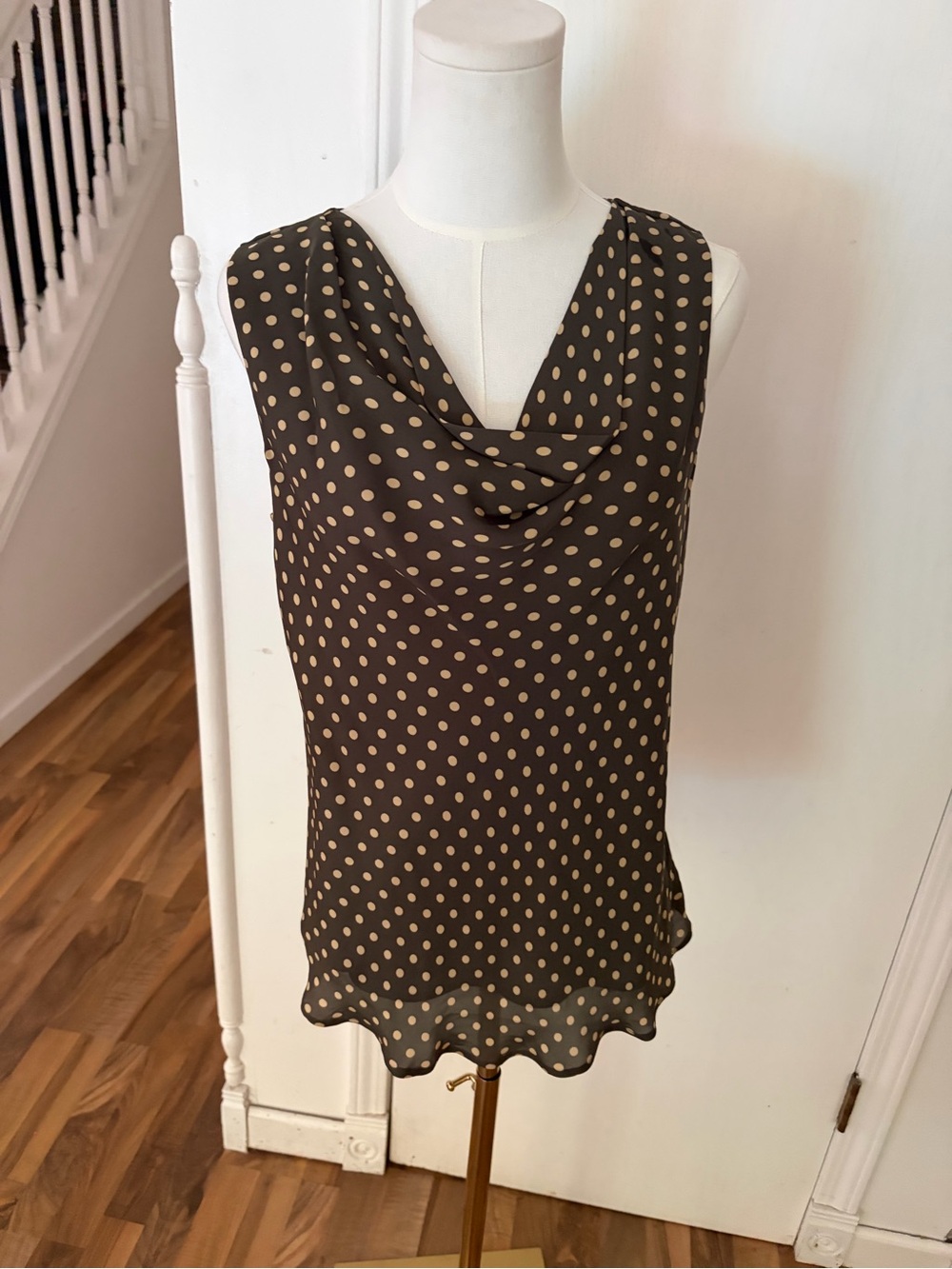 Kate Hill 100% Silk Greige / Brown Polka Dot Sleeveless Cowl Neck Tank, 10, EUC